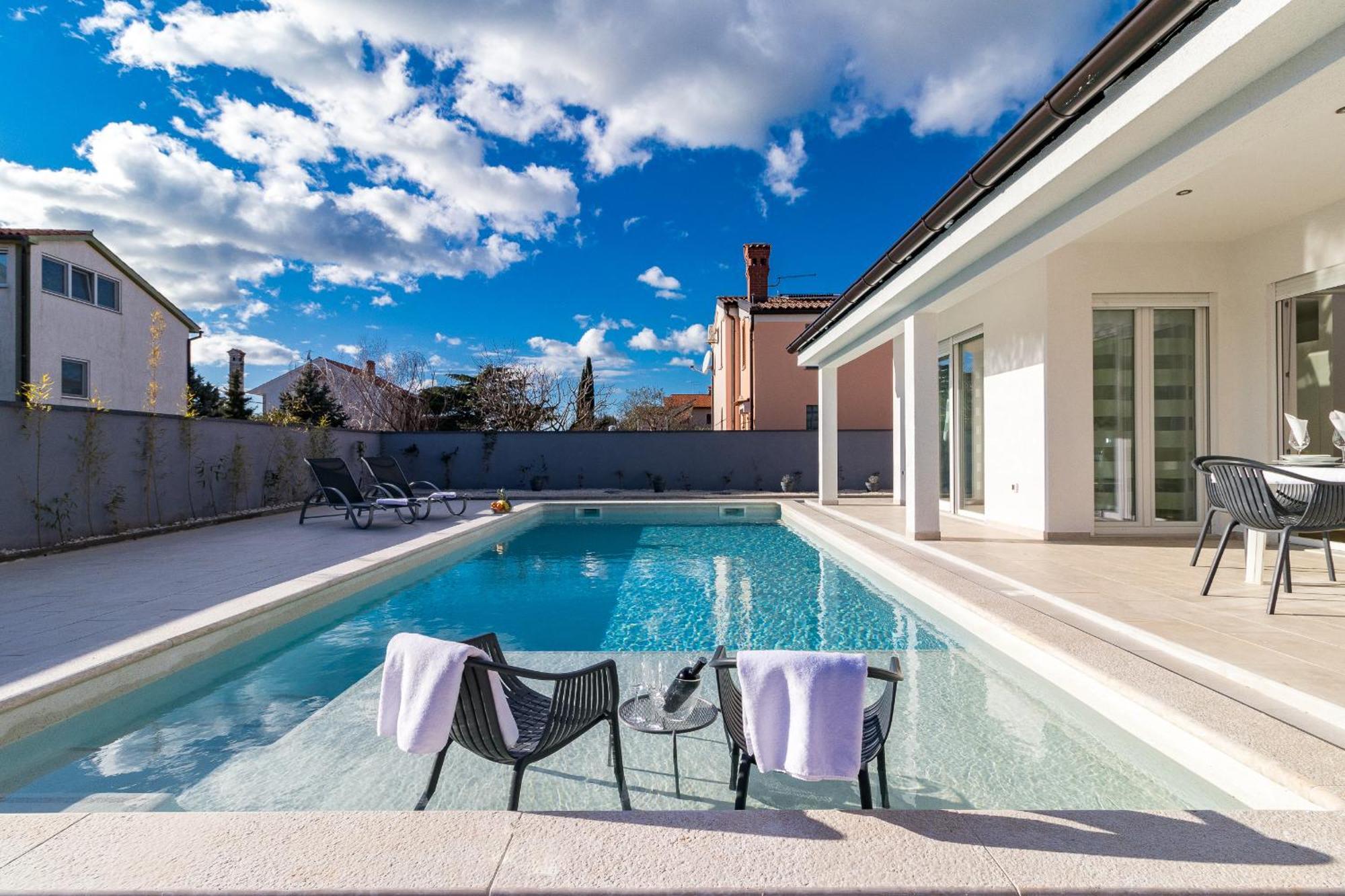Villa Casablanca - Pula Buitenkant foto